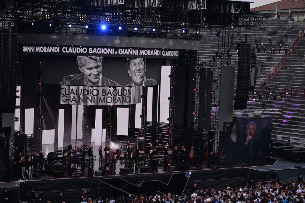 Claudio Baglioni Gianni Morandi @ Wind Music Awards 2016 05