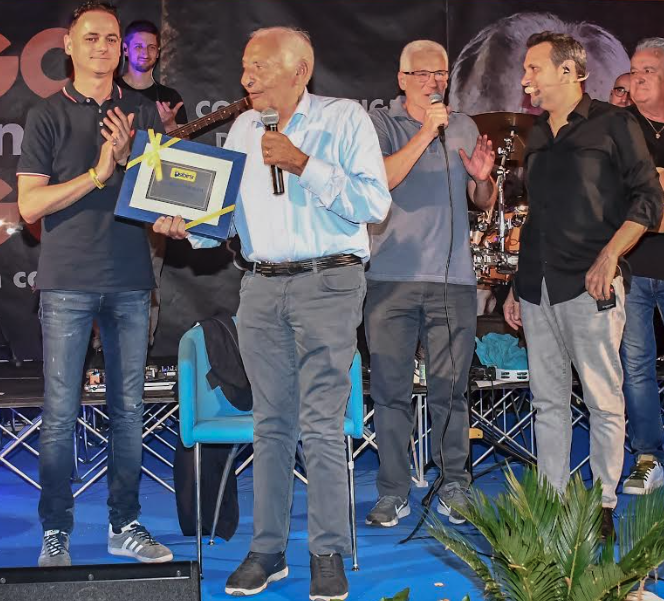 la cooperativa Esibirsi Premia Mogol