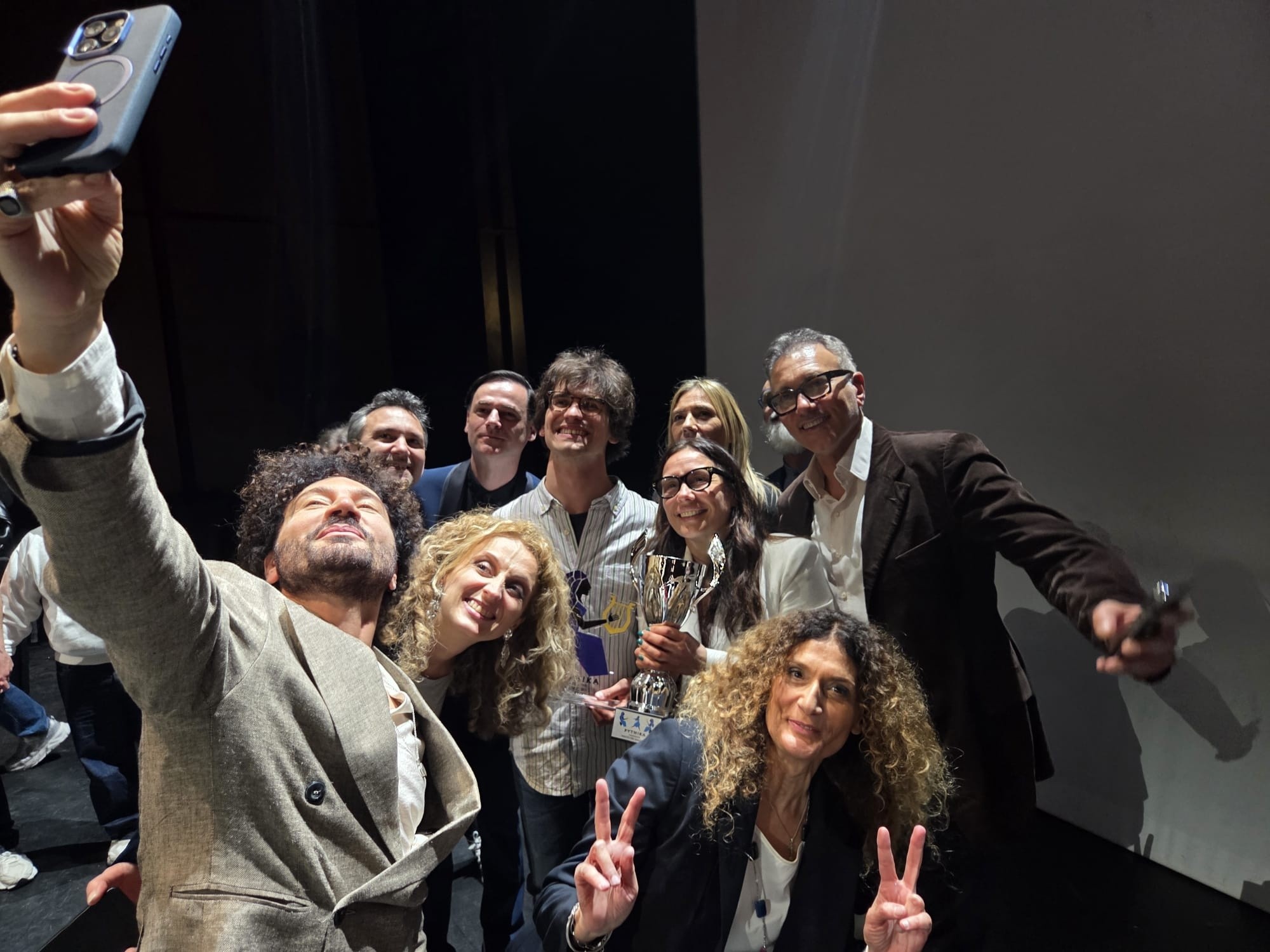 foto di gruppo per pythika